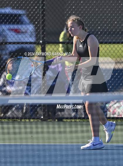 Thumbnail 3 in Mt. Vernon Invitational  photogallery.