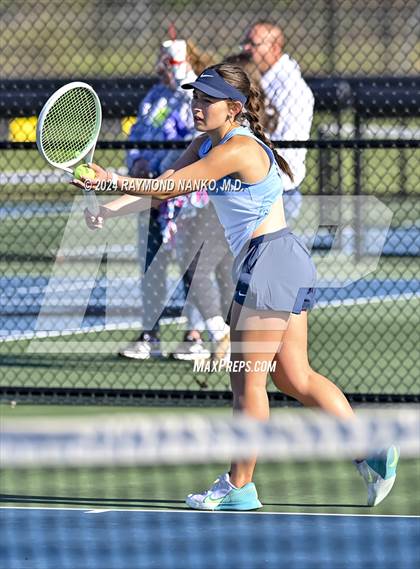 Thumbnail 3 in Mt. Vernon Invitational  photogallery.