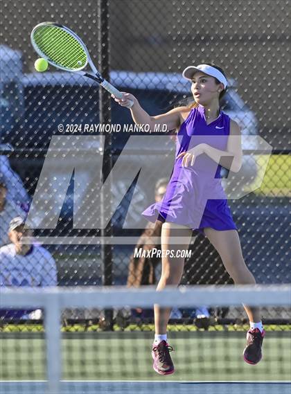 Thumbnail 1 in Mt. Vernon Invitational  photogallery.