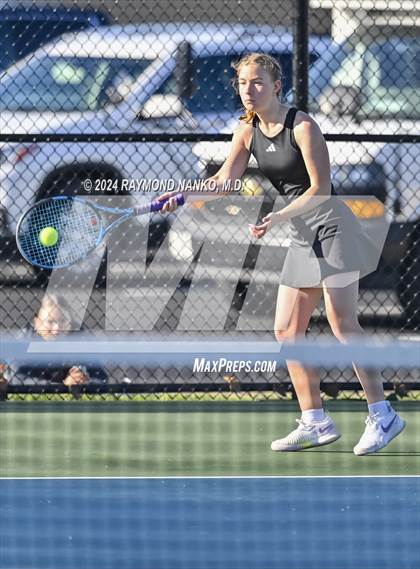 Thumbnail 3 in Mt. Vernon Invitational  photogallery.