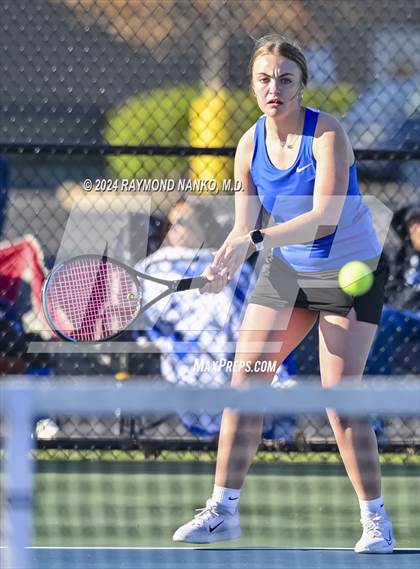 Thumbnail 1 in Mt. Vernon Invitational  photogallery.