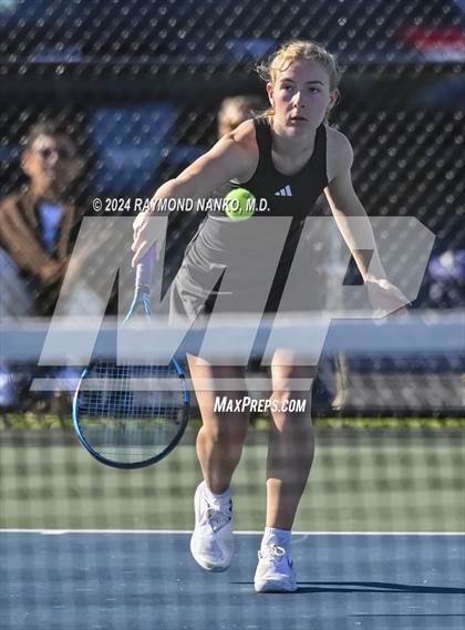 Thumbnail 2 in Mt. Vernon Invitational  photogallery.