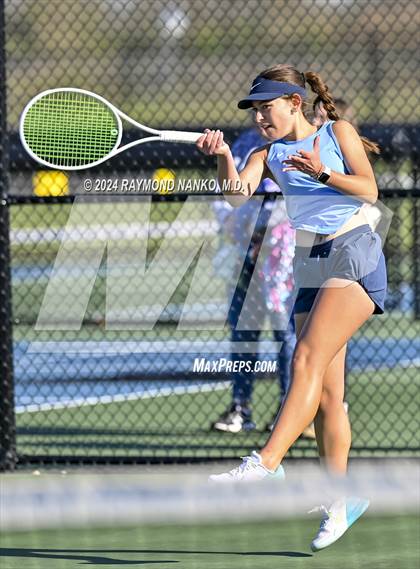 Thumbnail 3 in Mt. Vernon Invitational  photogallery.
