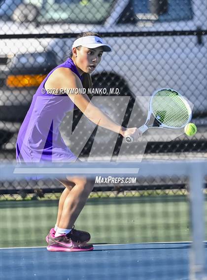 Thumbnail 1 in Mt. Vernon Invitational  photogallery.