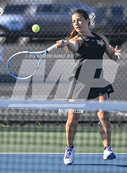 Thumbnail 1 in Mt. Vernon Invitational  photogallery.