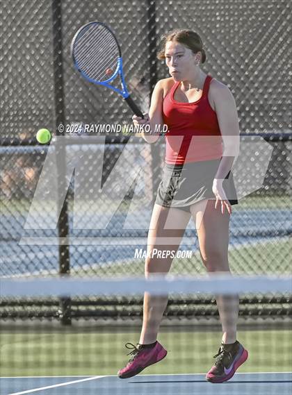 Thumbnail 3 in Mt. Vernon Invitational  photogallery.