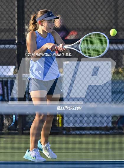 Thumbnail 1 in Mt. Vernon Invitational  photogallery.