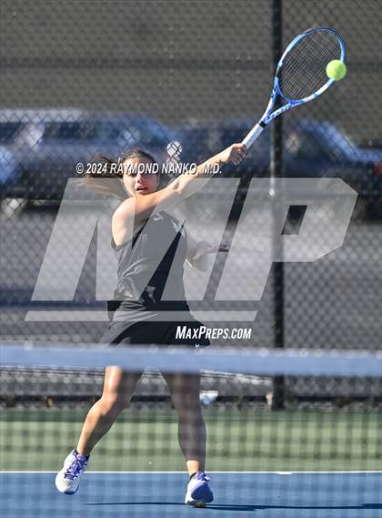 Thumbnail 3 in Mt. Vernon Invitational  photogallery.