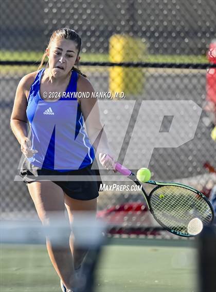 Thumbnail 1 in Mt. Vernon Invitational  photogallery.