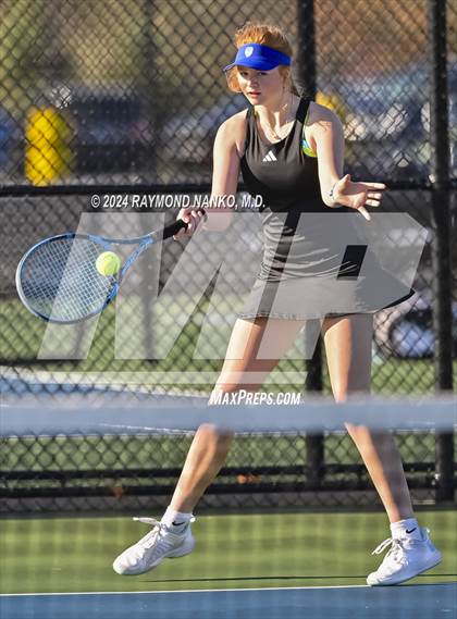 Thumbnail 2 in Mt. Vernon Invitational  photogallery.