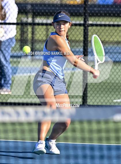 Thumbnail 2 in Mt. Vernon Invitational  photogallery.