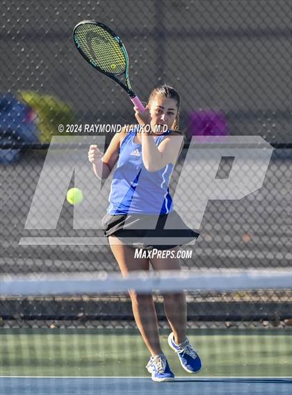 Thumbnail 1 in Mt. Vernon Invitational  photogallery.