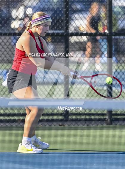 Thumbnail 1 in Mt. Vernon Invitational  photogallery.