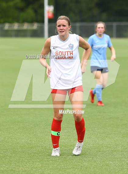 Thumbnail 2 in Clash of the Carolinas ( NC/SC Girls All Stars ) photogallery.