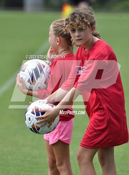 Thumbnail 3 in Clash of the Carolinas ( NC/SC Girls All Stars ) photogallery.