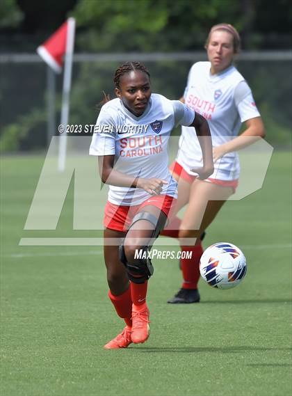 Thumbnail 3 in Clash of the Carolinas ( NC/SC Girls All Stars ) photogallery.