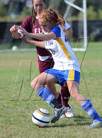 Thumbnail 3 in Elko vs. South Tahoe photogallery.