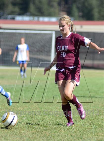 Thumbnail 3 in Elko vs. South Tahoe photogallery.
