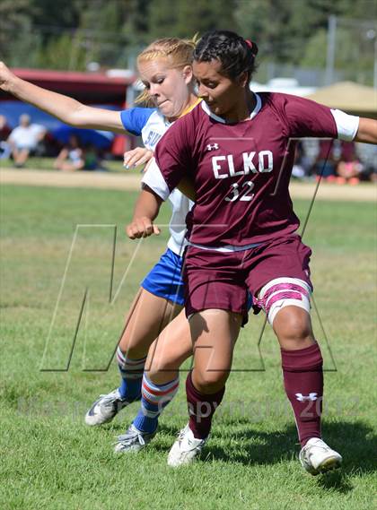 Thumbnail 3 in Elko vs. South Tahoe photogallery.