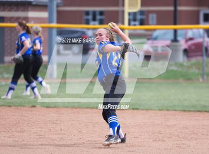 Thumbnail 3 in Hutchinson @ Eisenhower photogallery.