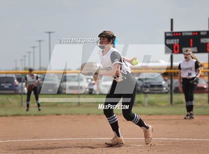 Thumbnail 1 in Hutchinson @ Eisenhower photogallery.