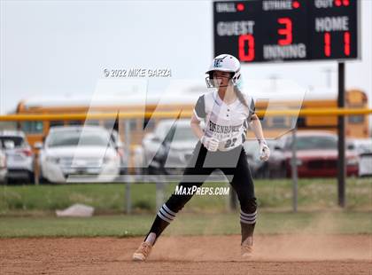 Thumbnail 3 in Hutchinson @ Eisenhower photogallery.
