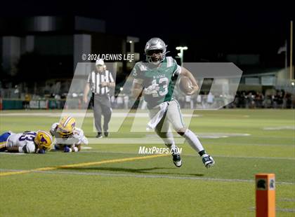 Thumbnail 3 in Grant @ De La Salle photogallery.