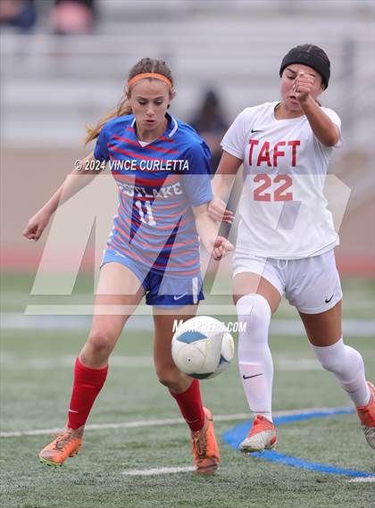 Thumbnail 3 in Westlake vs. Taft (UIL 6A Soccer Regional Finals) photogallery.