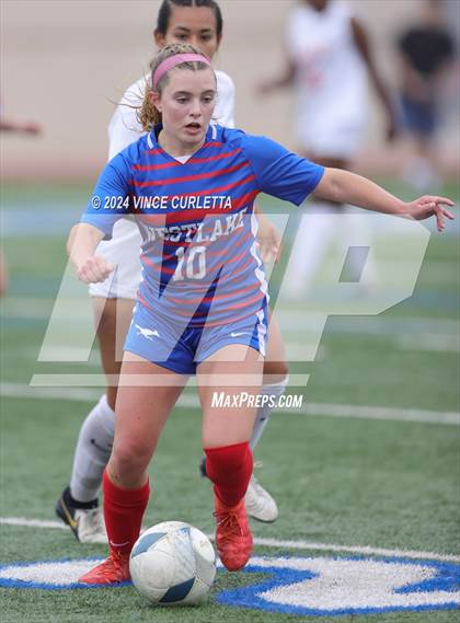 Thumbnail 3 in Westlake vs. Taft (UIL 6A Soccer Regional Finals) photogallery.