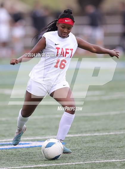 Thumbnail 3 in Westlake vs. Taft (UIL 6A Soccer Regional Finals) photogallery.