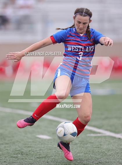 Thumbnail 2 in Westlake vs. Taft (UIL 6A Soccer Regional Finals) photogallery.