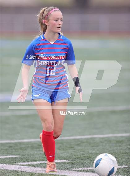 Thumbnail 2 in Westlake vs. Taft (UIL 6A Soccer Regional Finals) photogallery.