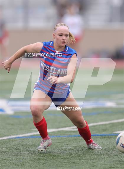 Thumbnail 3 in Westlake vs. Taft (UIL 6A Soccer Regional Finals) photogallery.