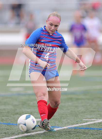 Thumbnail 2 in Westlake vs. Taft (UIL 6A Soccer Regional Finals) photogallery.