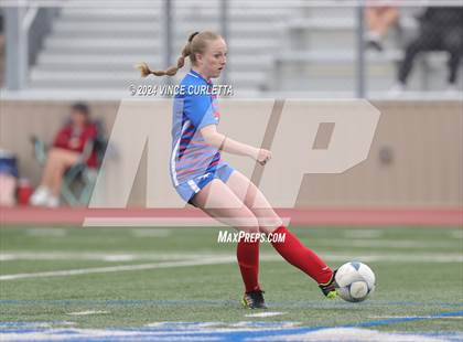Thumbnail 1 in Westlake vs. Taft (UIL 6A Soccer Regional Finals) photogallery.