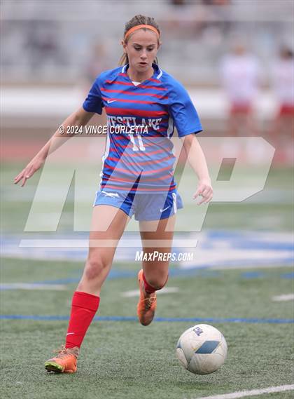 Thumbnail 2 in Westlake vs. Taft (UIL 6A Soccer Regional Finals) photogallery.