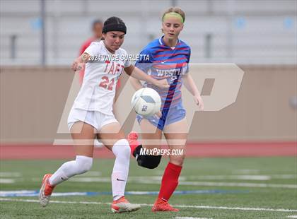 Thumbnail 1 in Westlake vs. Taft (UIL 6A Soccer Regional Finals) photogallery.