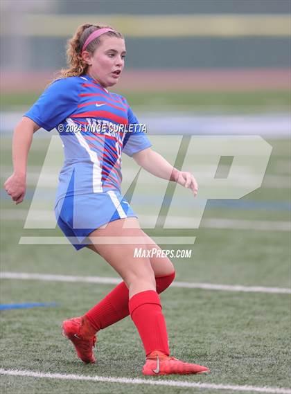 Thumbnail 2 in Westlake vs. Taft (UIL 6A Soccer Regional Finals) photogallery.