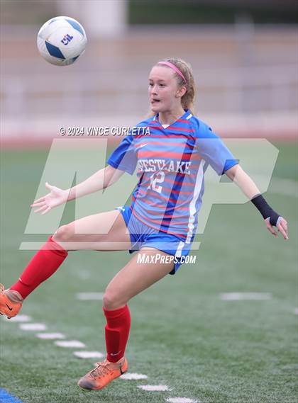 Thumbnail 2 in Westlake vs. Taft (UIL 6A Soccer Regional Finals) photogallery.
