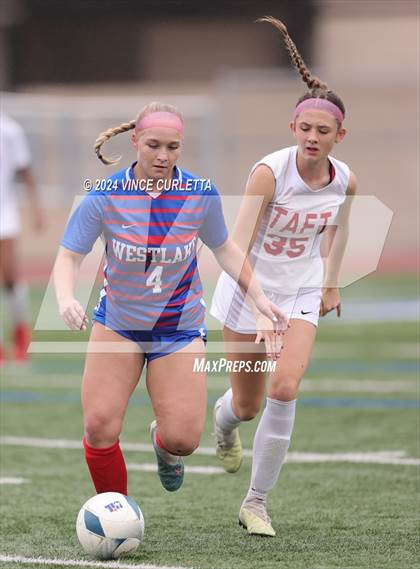 Thumbnail 1 in Westlake vs. Taft (UIL 6A Soccer Regional Finals) photogallery.