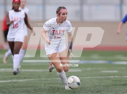 Thumbnail 2 in Westlake vs. Taft (UIL 6A Soccer Regional Finals) photogallery.