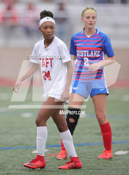 Thumbnail 3 in Westlake vs. Taft (UIL 6A Soccer Regional Finals) photogallery.