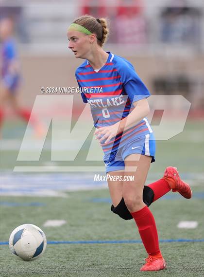 Thumbnail 1 in Westlake vs. Taft (UIL 6A Soccer Regional Finals) photogallery.