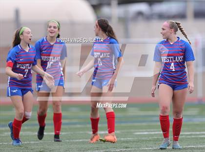 Thumbnail 1 in Westlake vs. Taft (UIL 6A Soccer Regional Finals) photogallery.