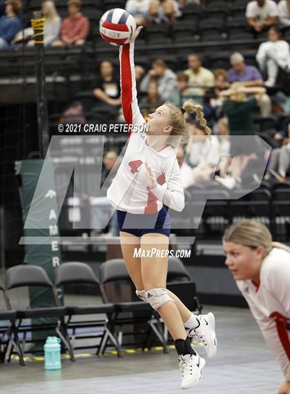 Thumbnail 2 in Desert Hills vs. Crimson Cliffs (UHSAA 4A Semifinal Playoff) photogallery.