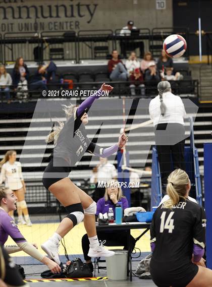 Thumbnail 1 in Desert Hills vs. Crimson Cliffs (UHSAA 4A Semifinal Playoff) photogallery.