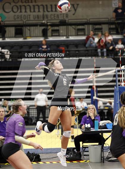 Thumbnail 3 in Desert Hills vs. Crimson Cliffs (UHSAA 4A Semifinal Playoff) photogallery.