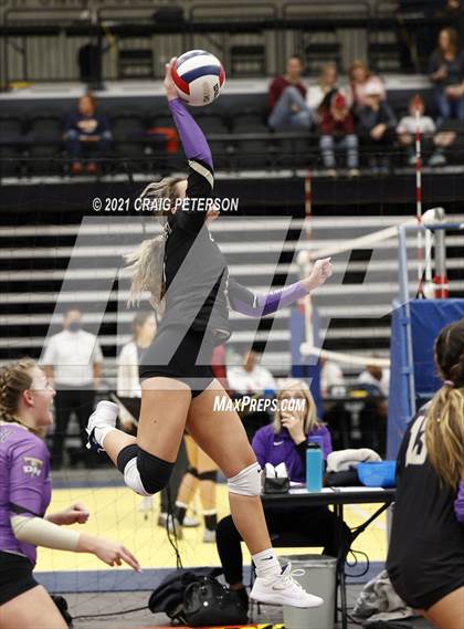 Thumbnail 1 in Desert Hills vs. Crimson Cliffs (UHSAA 4A Semifinal Playoff) photogallery.