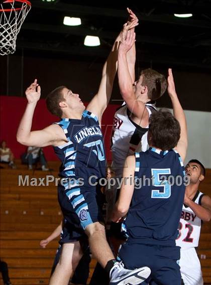 Thumbnail 2 in Abbotsford (British Columbia) vs. Linfield Christian (Palm Springs Winter Classic) photogallery.