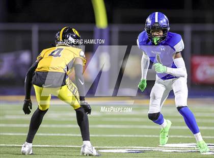 Thumbnail 2 in King/Drew vs. Palisades (CIF LACS Division 1 Final) photogallery.